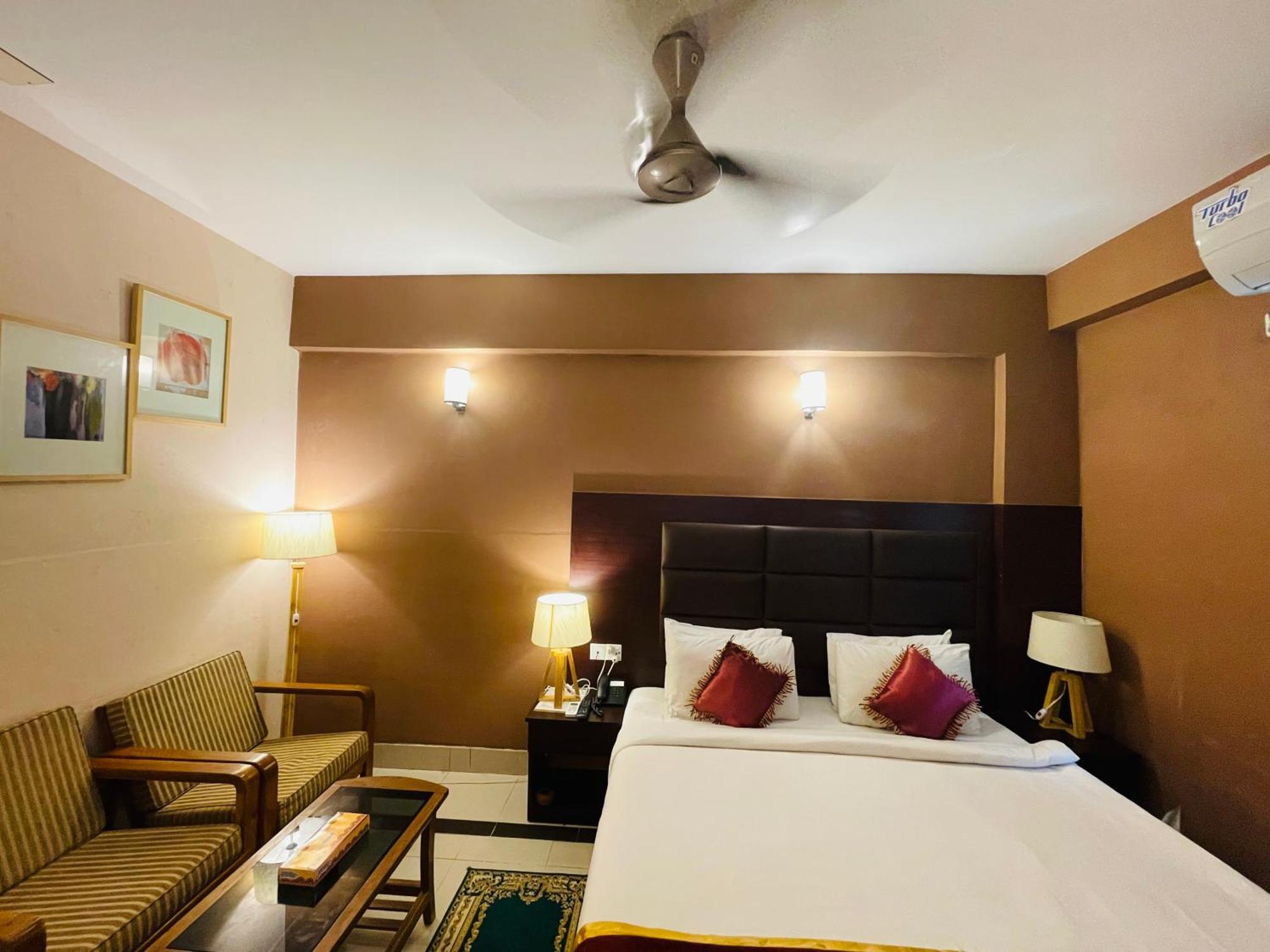 Hotel Kollol By J&Z Group Cox's Bazar Exterior photo